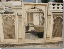 Tomb-of-Akbar-Shah-II